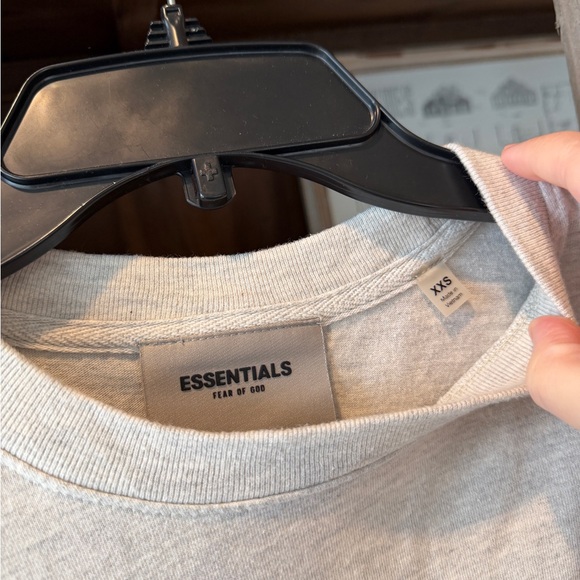 Essentials Fear of God logo tee size XXS - Picture 3 of 8